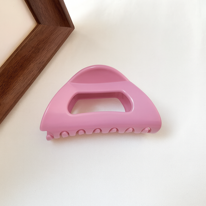 MamaSafe Clip - Gentle Care, Unbreakable Strength.